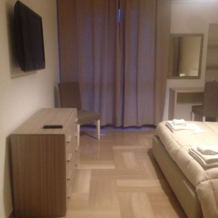 Casa Grace 2 Bed and Breakfast Bari Buitenkant foto