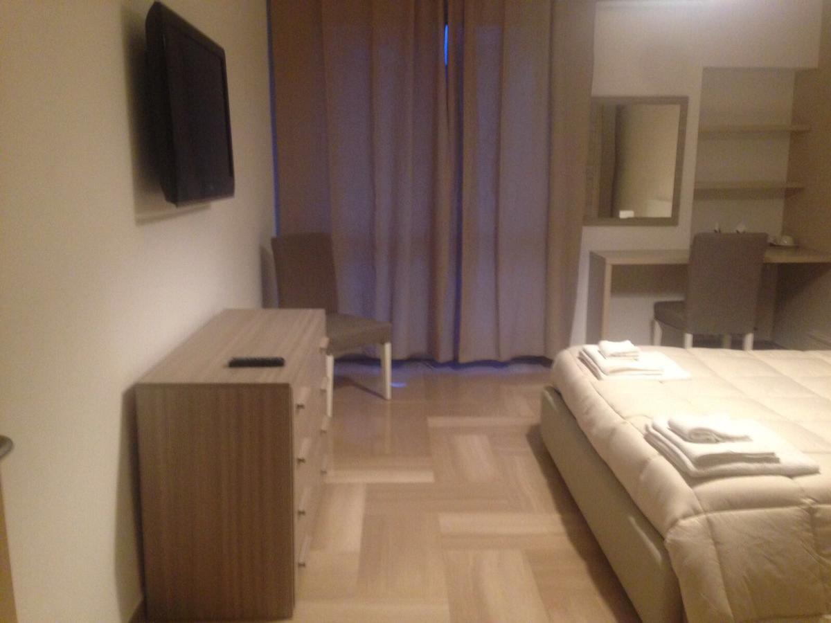 Casa Grace 2 Bed and Breakfast Bari Buitenkant foto